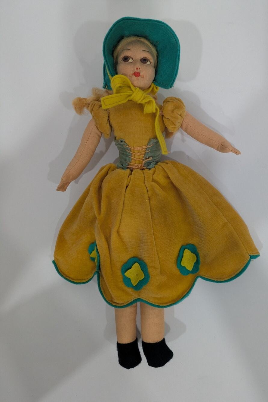Vintage 11" Norah Wellings Dutch Grl Cloth Doll - Original Velvet Costume Tagged